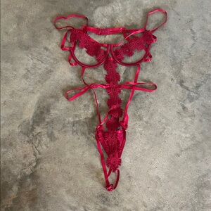 Elegant Red Lace Lingerie Set